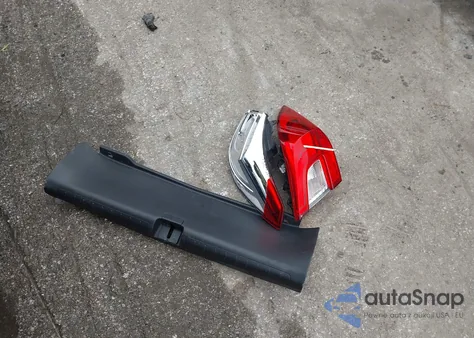 2018 Honda Accord Touring 2.0T from USA, damaged, VIN 1HGCV2F98JA053848